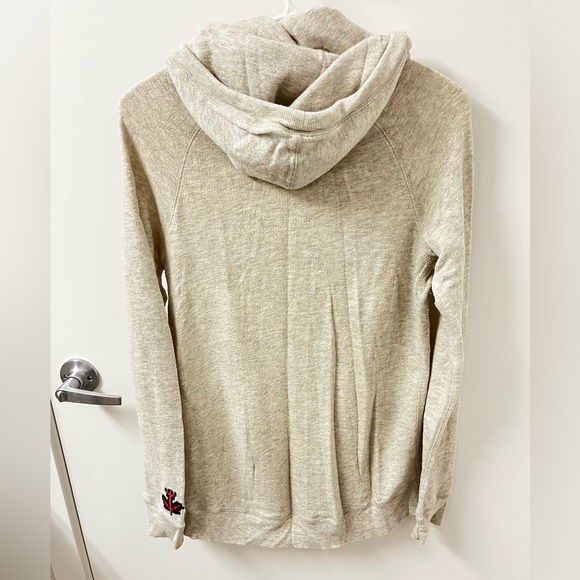 Roots sweater size S - Picture 2 of 4